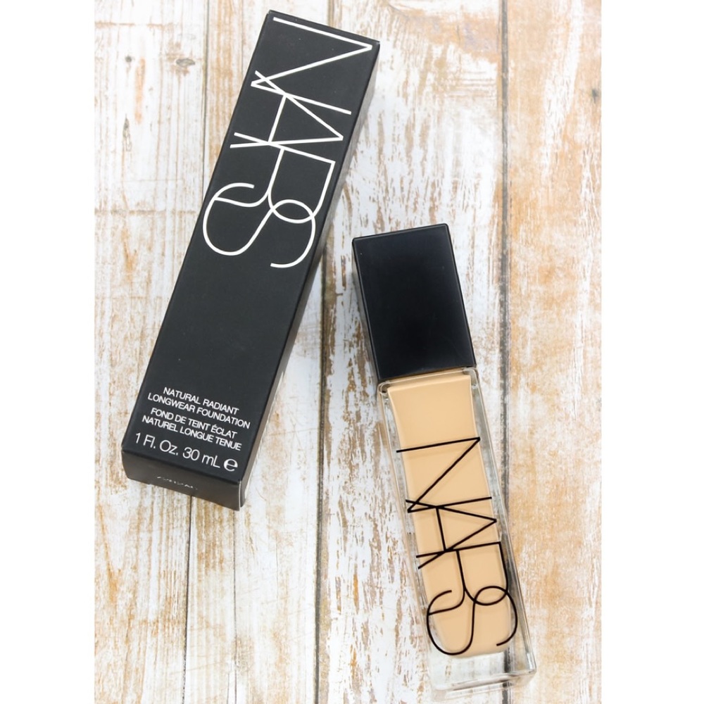 NARS Natural Radiant Longwear Foundation